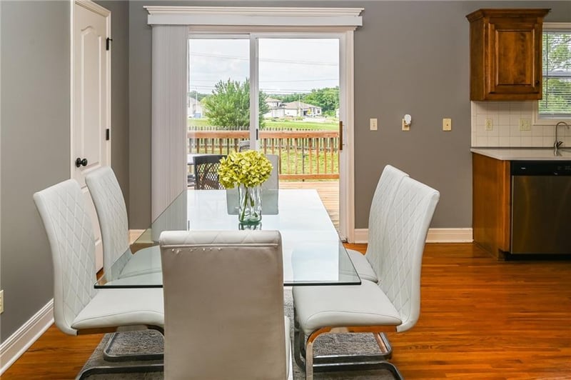 8604 75th Ter, Kansas City, MO 64158