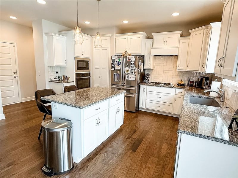 4716 Redwood St, Leavenworth, KS 66048