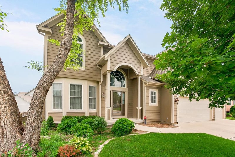 25168 150th Ter, Olathe, KS 66061