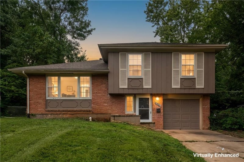 5901 Fairlane Dr, Kansas City, MO 64134