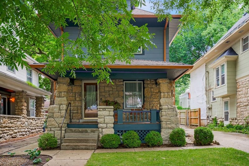 3817 Terrace St, Kansas City, MO 64111