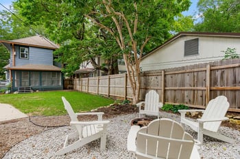 3817 Terrace St, Kansas City, MO 64111