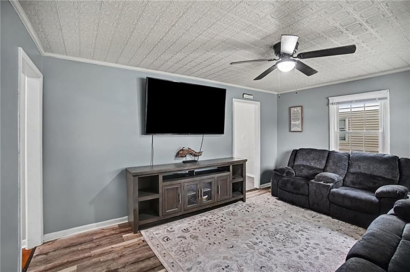 507 Meadow Ln, St Joseph, MO 64501