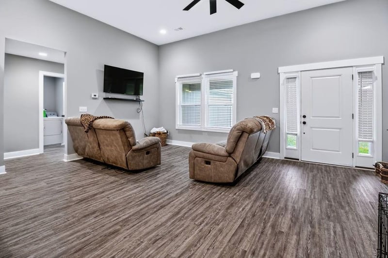 319 Pacific St, Kingsville, MO 64061