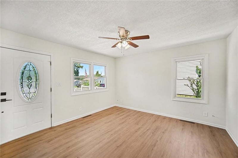 5151 Corrington Ave, Kansas City, MO 64119