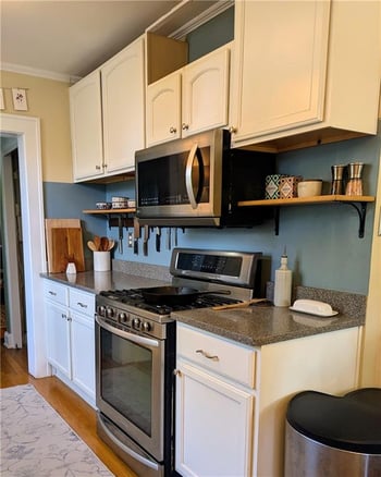 5900 Oak St, Kansas City, MO 64113