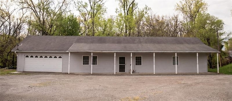 10945 Us Highway 59 Hw, Atchison, KS 66002