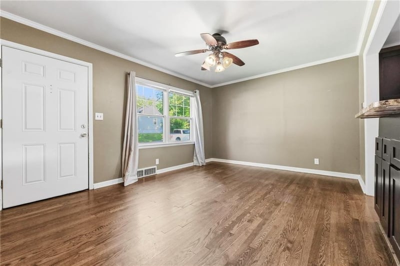 8103 Mcgee St, Kansas City, MO 64114