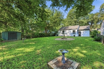 8103 Mcgee St, Kansas City, MO 64114