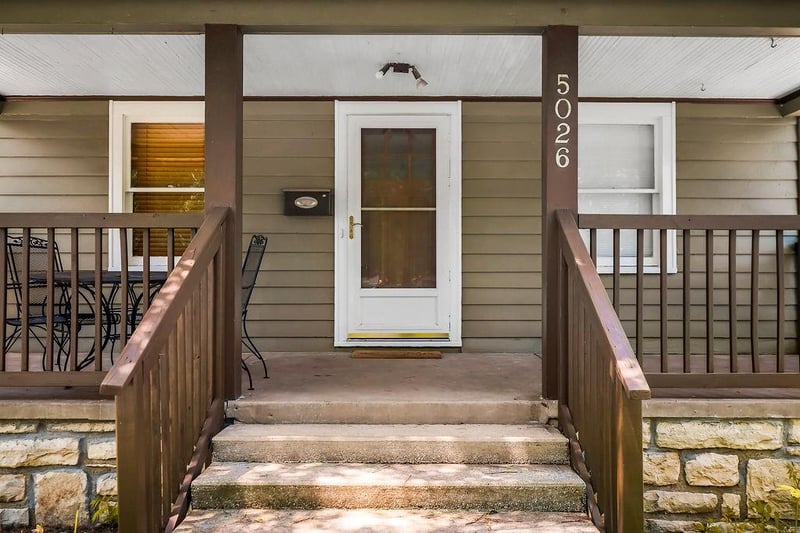 5026 Virginia Ave, Kansas City, MO 64110