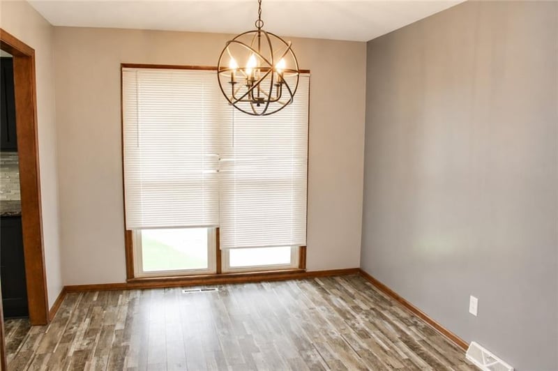 8400 Bradley Ct, Belton, MO 64012