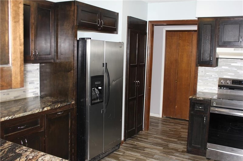 8400 Bradley Ct, Belton, MO 64012