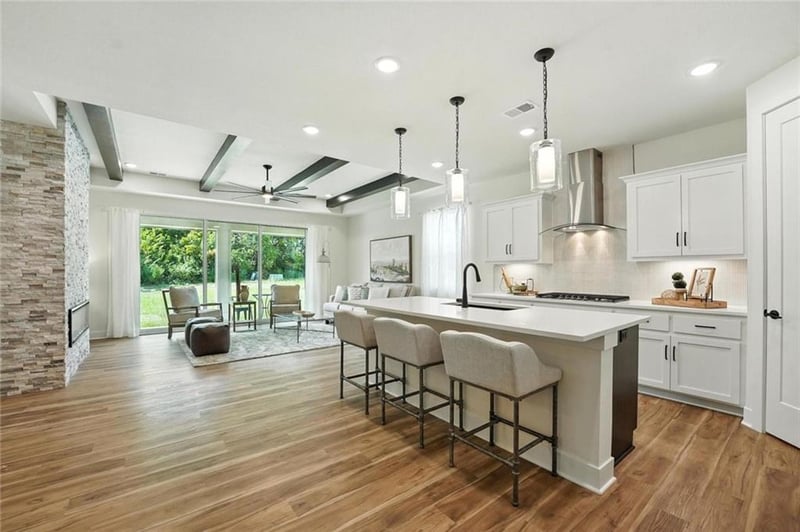 1834 Woodward Cir, Raymore, MO 64083