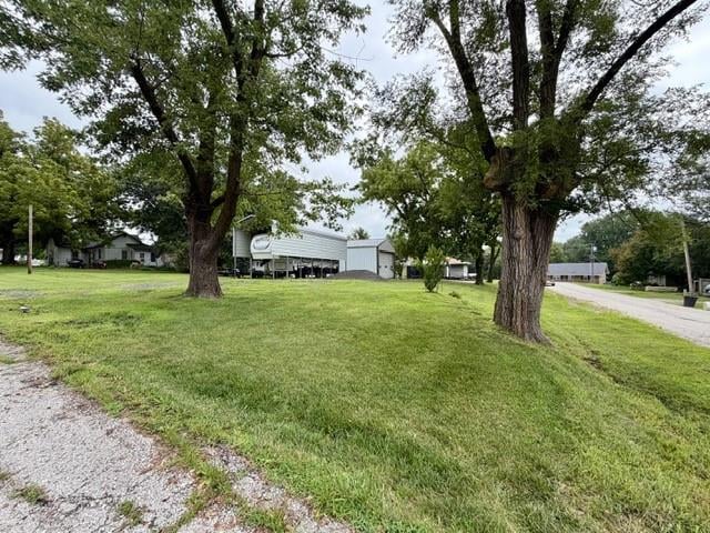 401 N Kenyon St, Albany, MO 64402