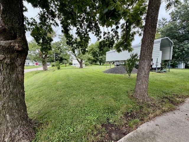 401 N Kenyon St, Albany, MO 64402