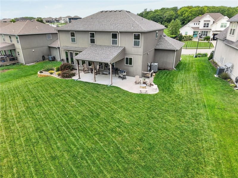 12975 Champanel Way, Platte City, MO 64079
