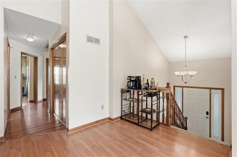 1104 Park Dr, Greenwood, MO 64034