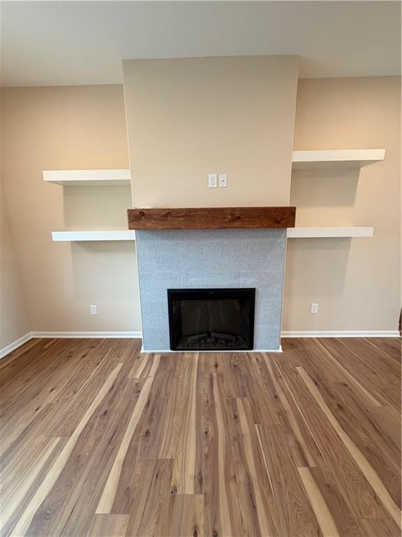 1309 White Oaks Ln, Oak Grove, MO 64075