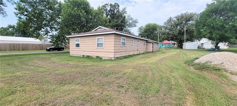 140 Church N/A, Moran, KS 66755