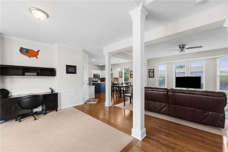 13229 Knox St, Overland Park, KS 66213