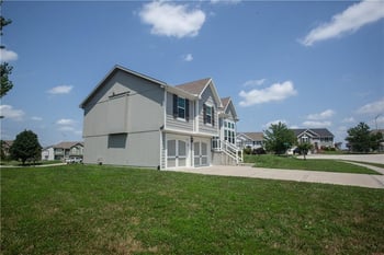 8908 NE 117th Ter, Kansas City, MO 64157