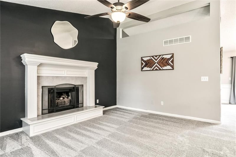 15874 W 158th St, Olathe, KS 66062