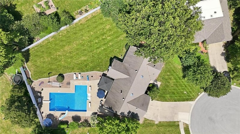 9314 117th St, Overland Park, KS 66210