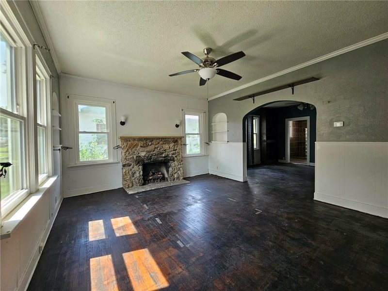 1107 Maple St, Carthage, MO 64836