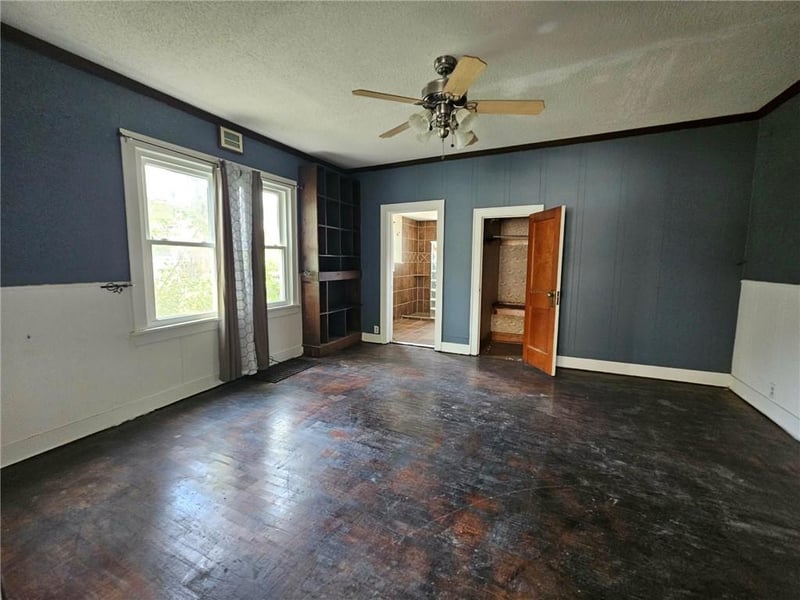 1107 Maple St, Carthage, MO 64836
