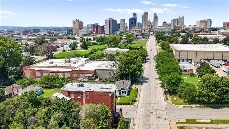 1401 E 11th St, Kansas City, MO 64106