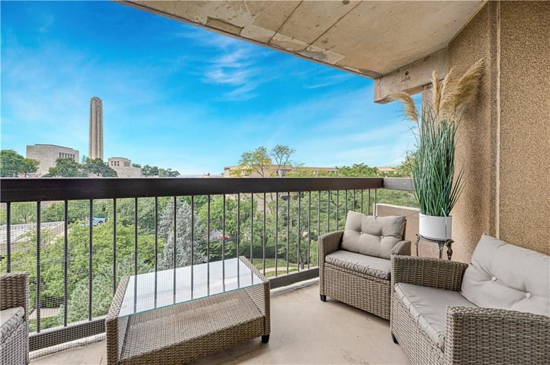 2510 Grand Blvd #903, Kansas City, MO 64108