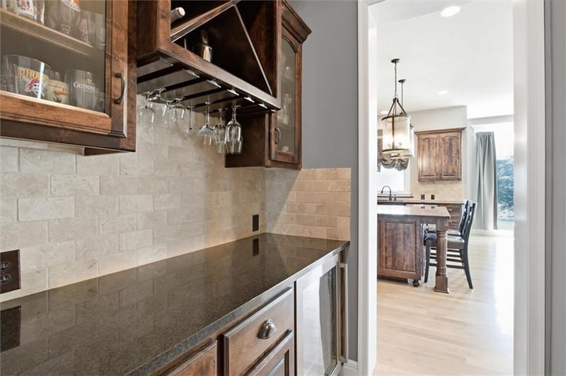 16532 Cody St, Overland Park, KS 66221