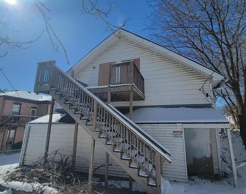 1117 12th St, St Joseph, MO 64503