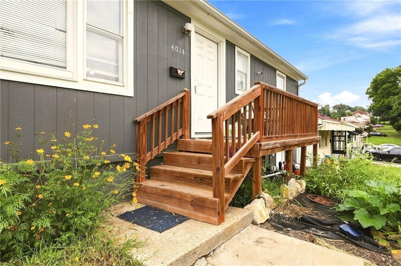 4014 Monroe Ave, Kansas City, MO 64130
