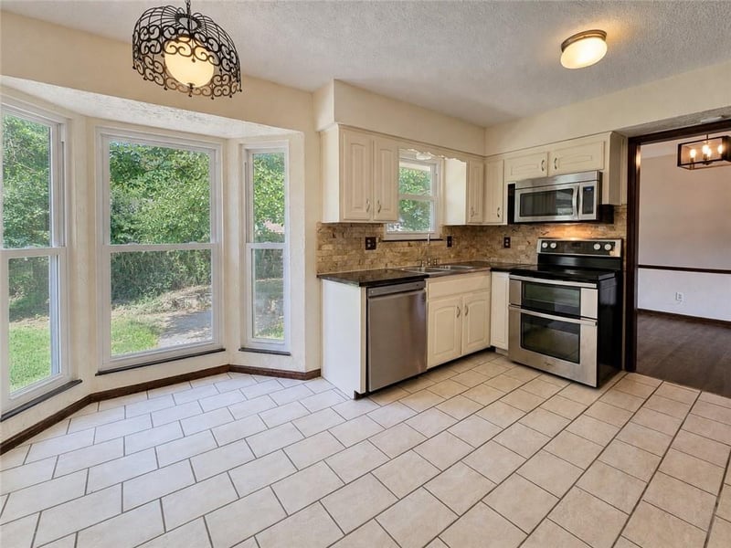 12730 Byars Rd, Grandview, MO 64030