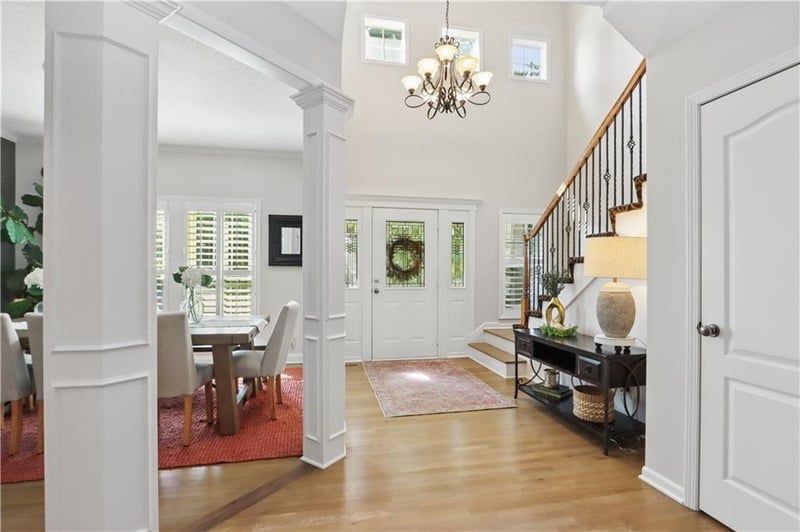 14320 Ballentine St, Overland Park, KS 66221