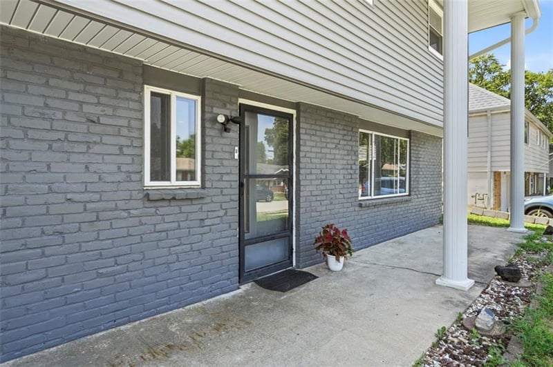 6729 Cotter Ave, Kansas City, MO 64119