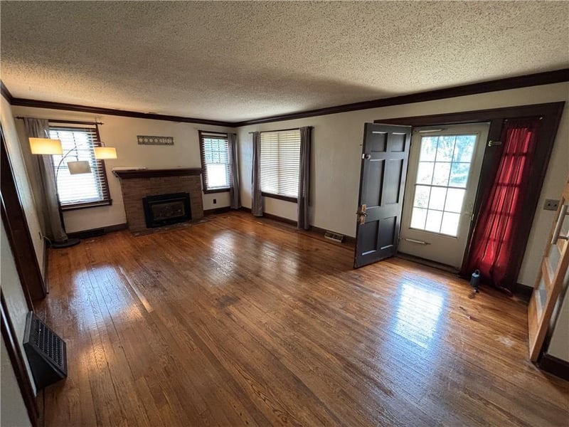 4205 Kansas Ave, Kansas City, MO 64117