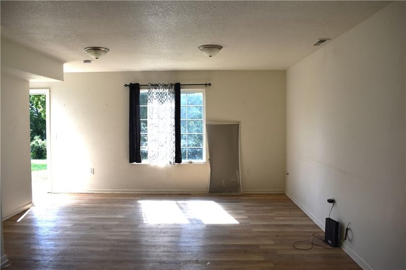 107 King St, De Kalb, MO 64440