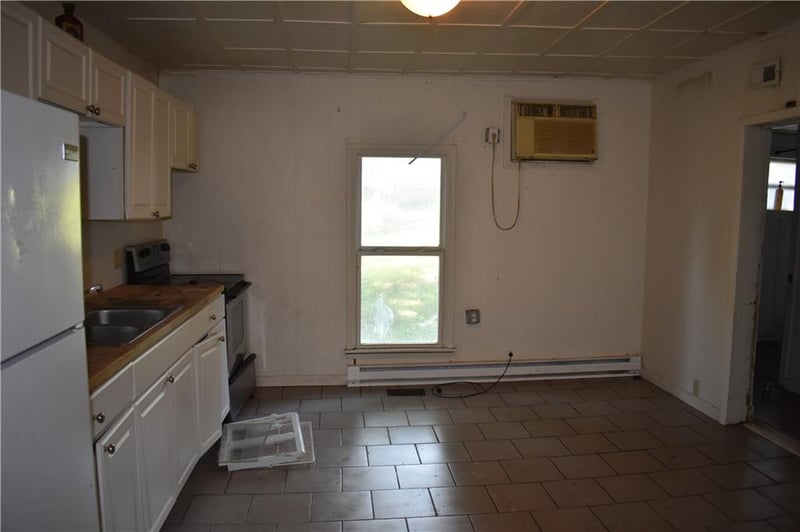 809 Valley St, Rushville, MO 64484