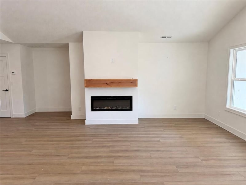 810 Water St, Butler, MO 64730