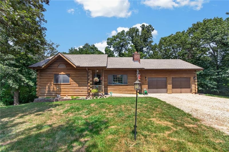 6921 Bryant Knob Rd, Wellington, MO 64097
