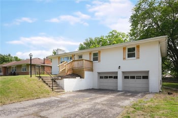 2217 N 83rd St, Kansas City, KS 66109
