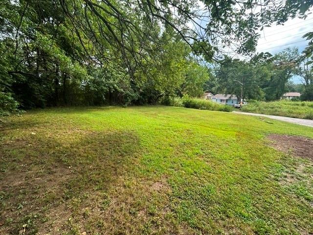 8840 Wilson Rd, Independence, MO 64053