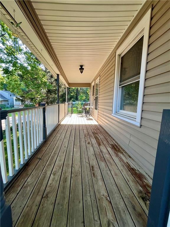 431 Eubank St, Independence, MO 64050