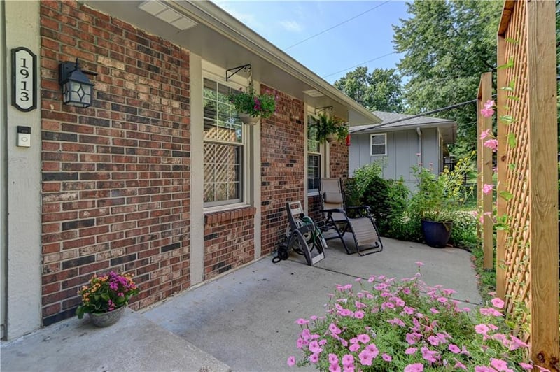 1913 York St, Independence, MO 64058