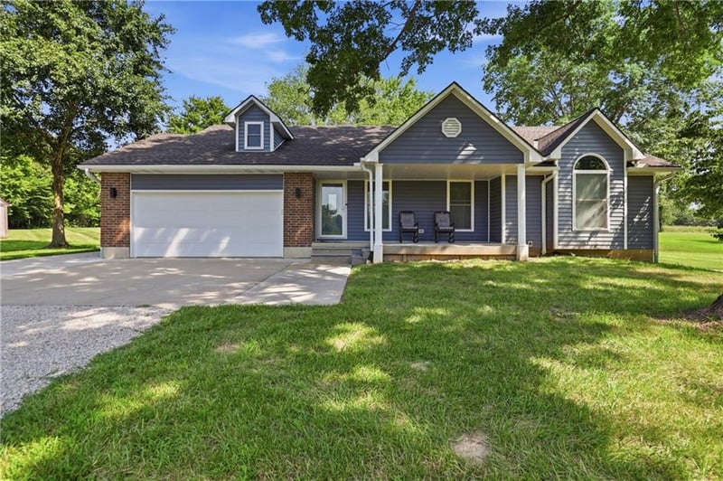 12321 U Hw, Odessa, MO 64075