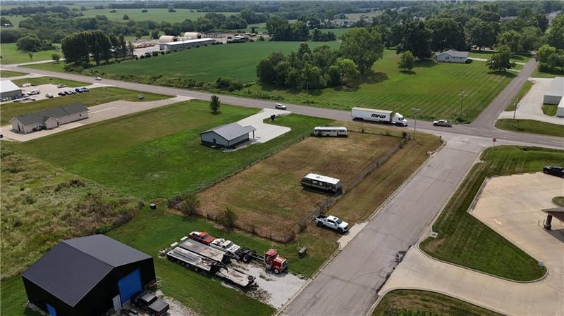 North St, Lathrop, MO 64465