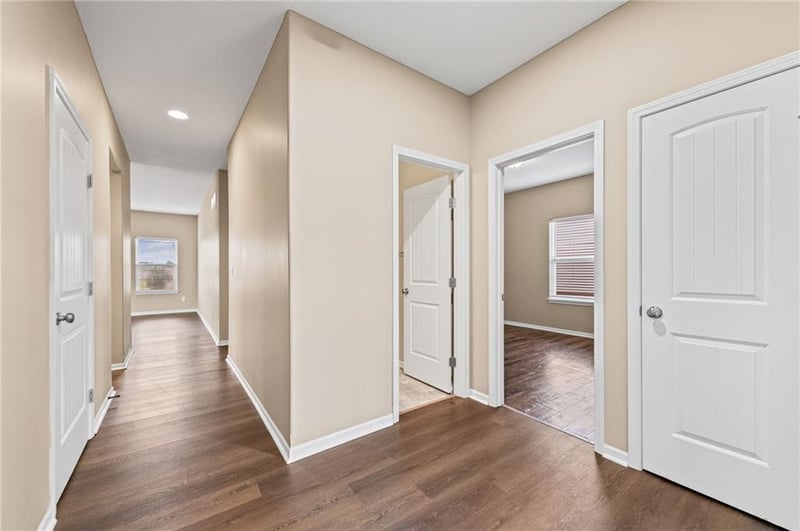 705 111th Ter, Kansas City, MO 64155