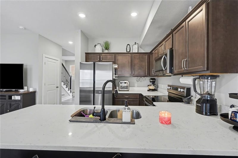 316 5th Ter, Louisburg, KS 66053